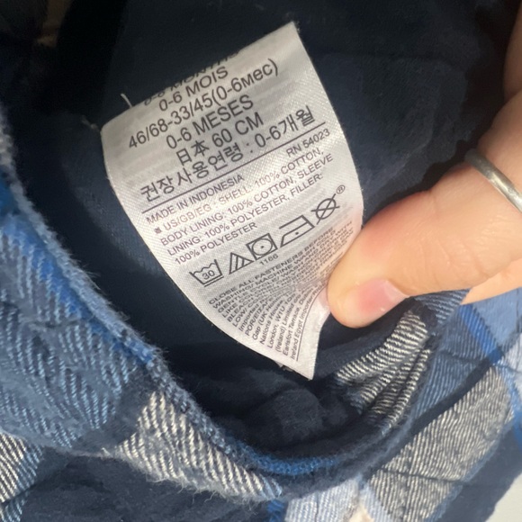 Baby Gap quilted coat size 0-6 months - Picture 5 of 7